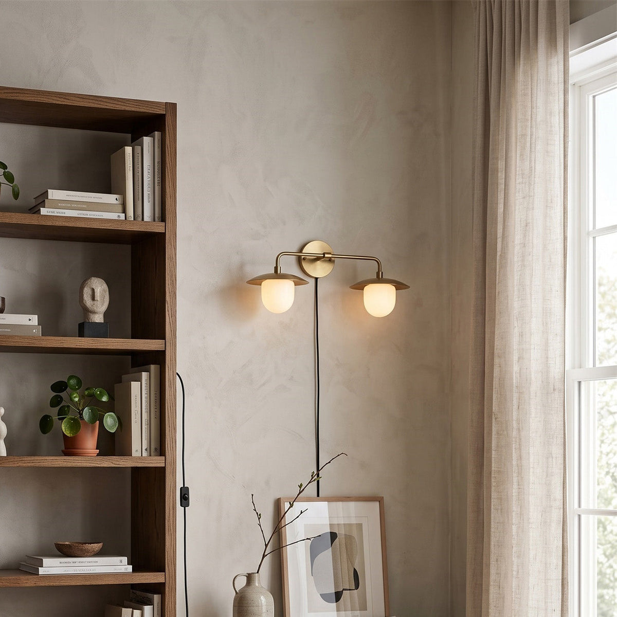 Marie Petite Plug-in Wall Sconce