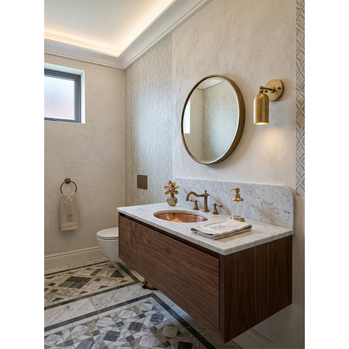 Pratt Wall Lamp