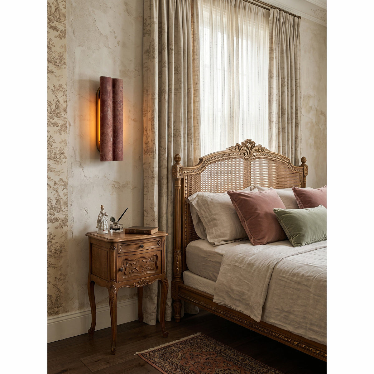 Rovara Marble Wall Sconce