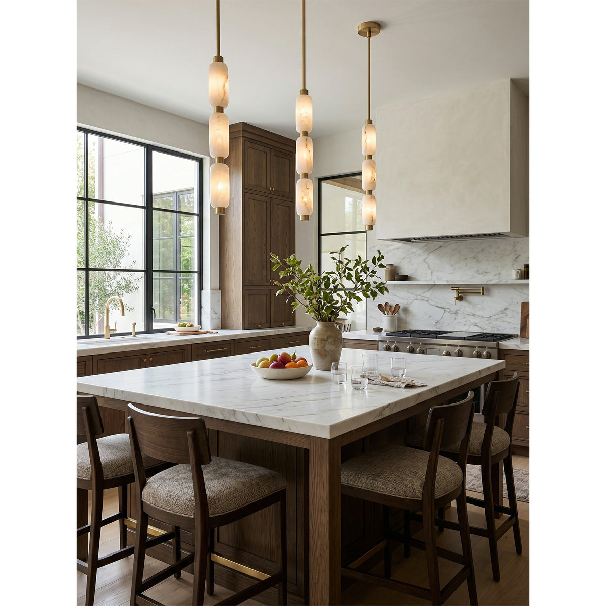 Seravelle Alabaster Pendant Lamp
