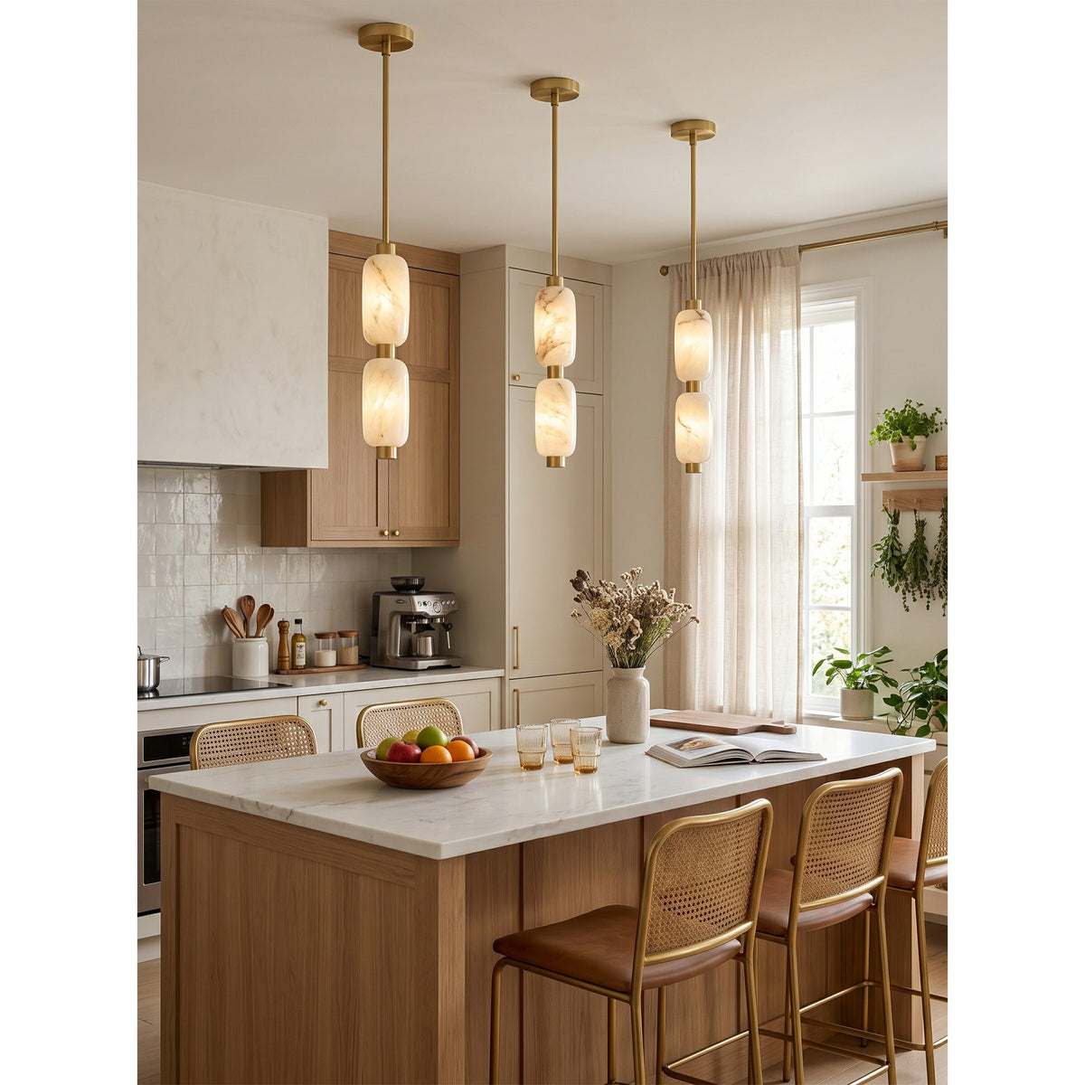 Seravelle Alabaster Pendant Lamp