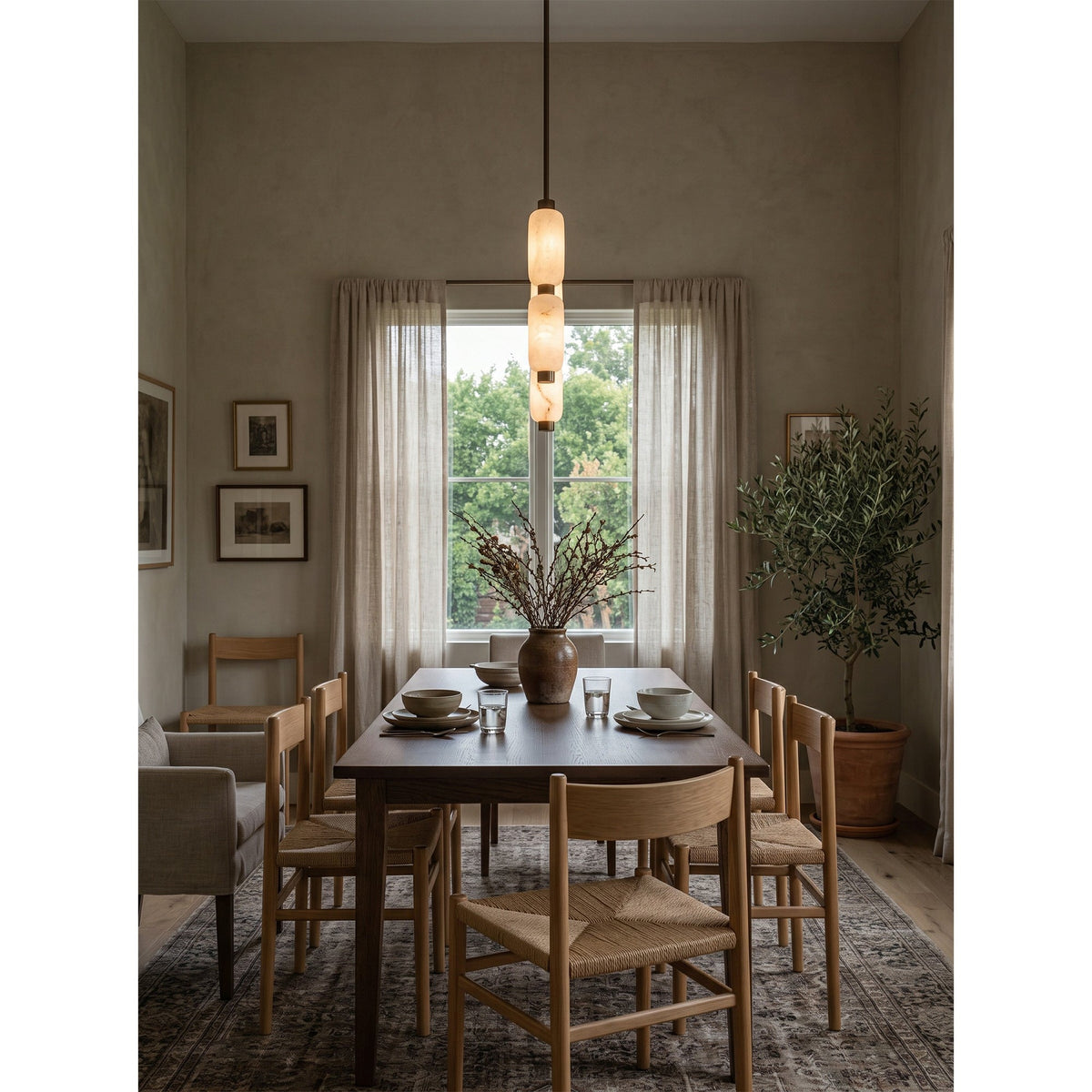 Seravelle Alabaster Pendant Lamp