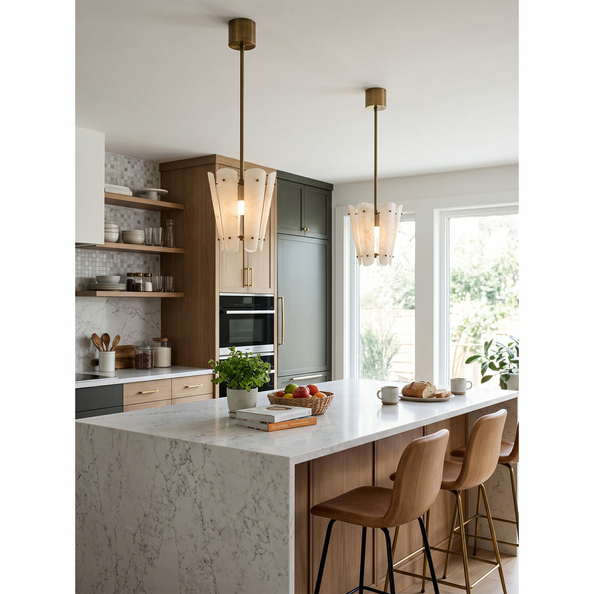 Solvane Alabaster Pendant Lamp