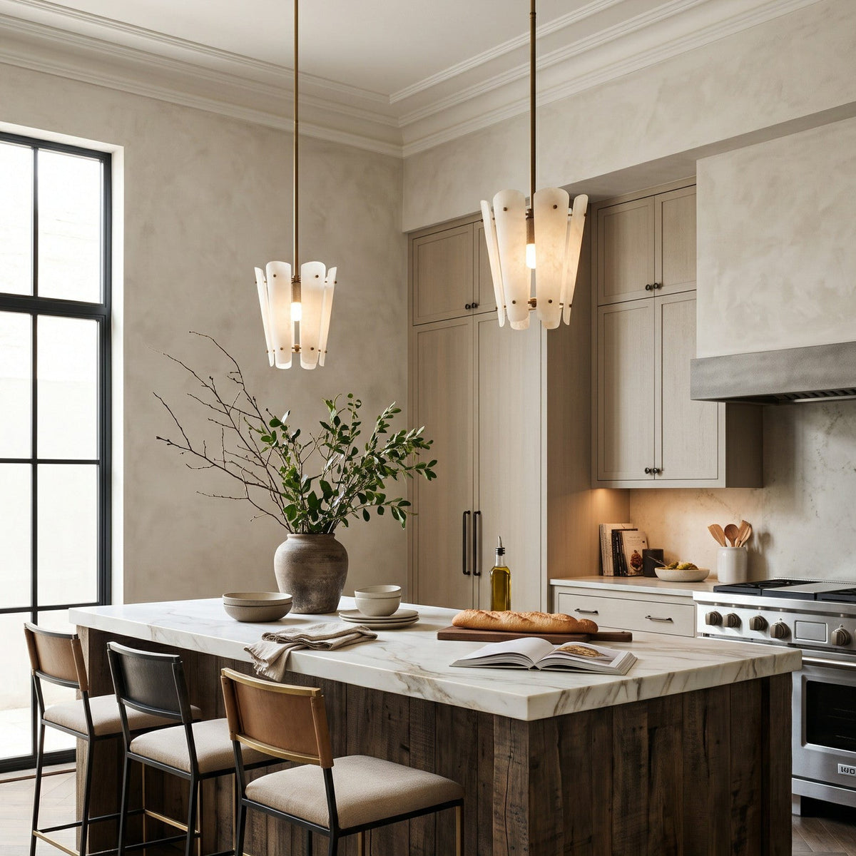 Solvane Alabaster Pendant Lamp