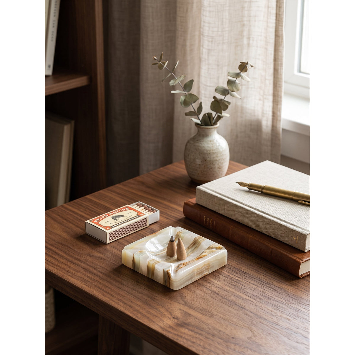 StrataFlow Stone Tray