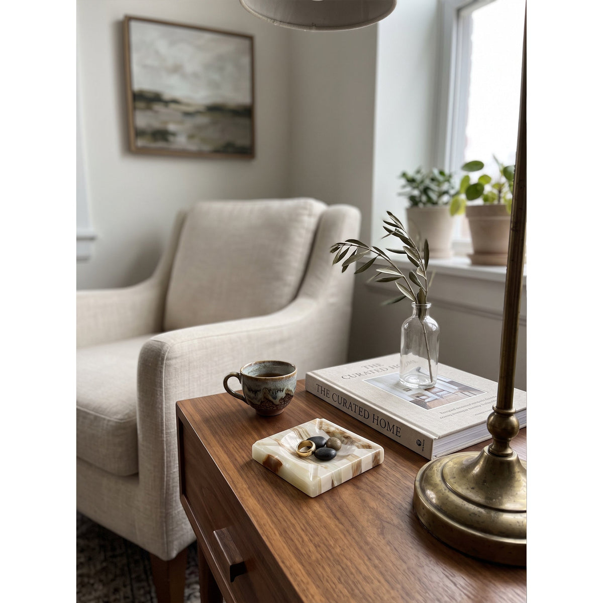 StrataFlow Stone Tray