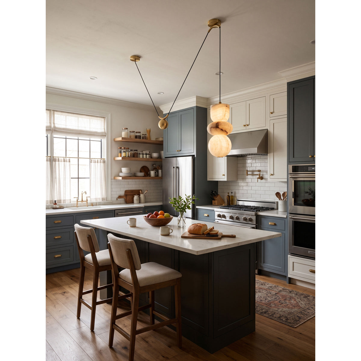 Totem Alabaster Counterweight Pendant Lamp