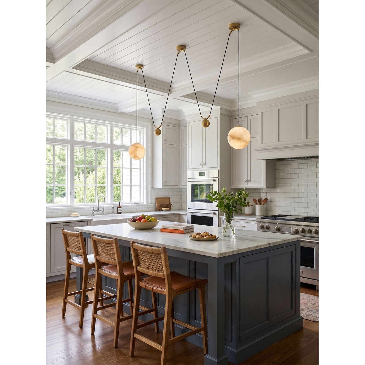 Vesper Alabaster Counterweight Pendant Lamp