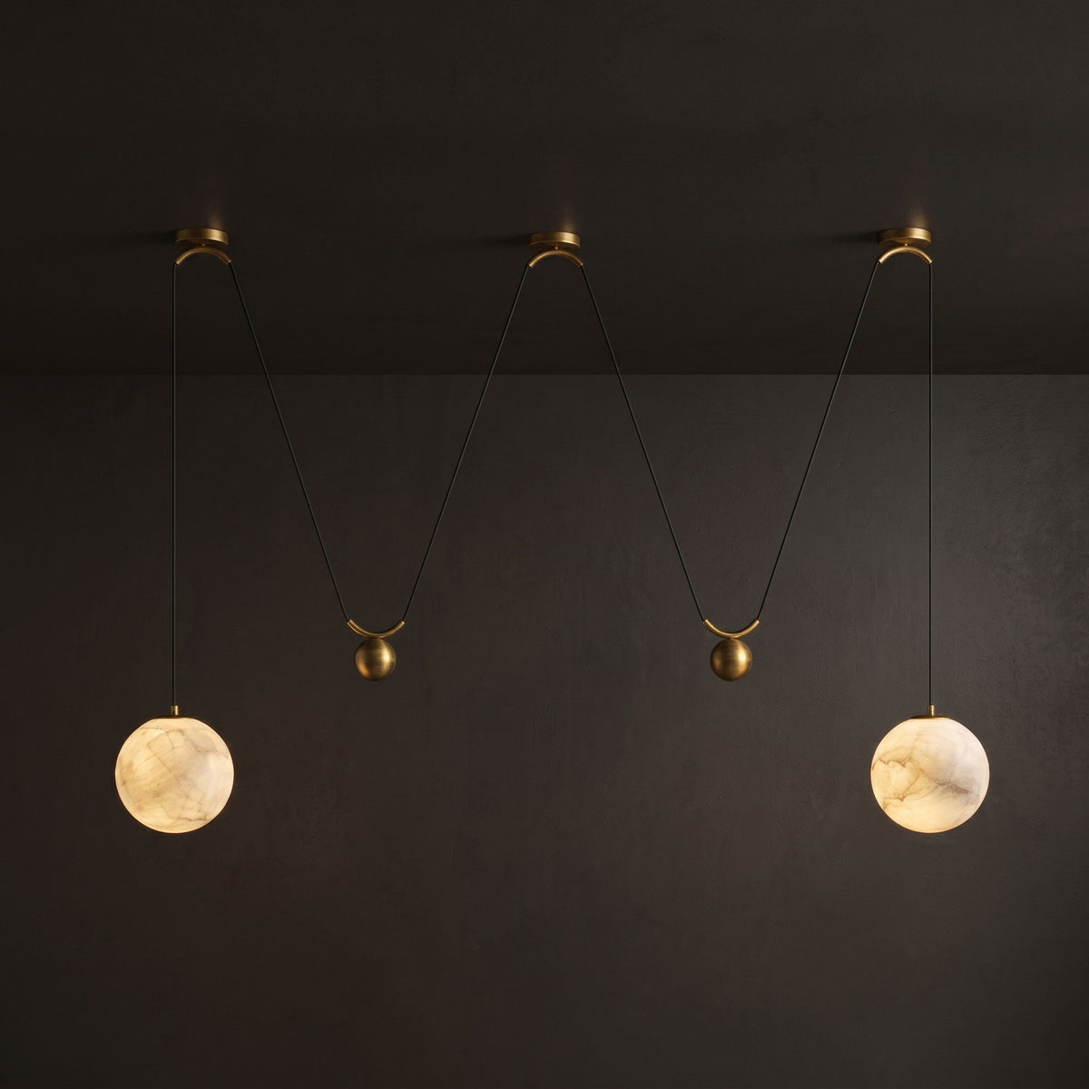 Vesper Alabaster Counterweight Pendant Lamp