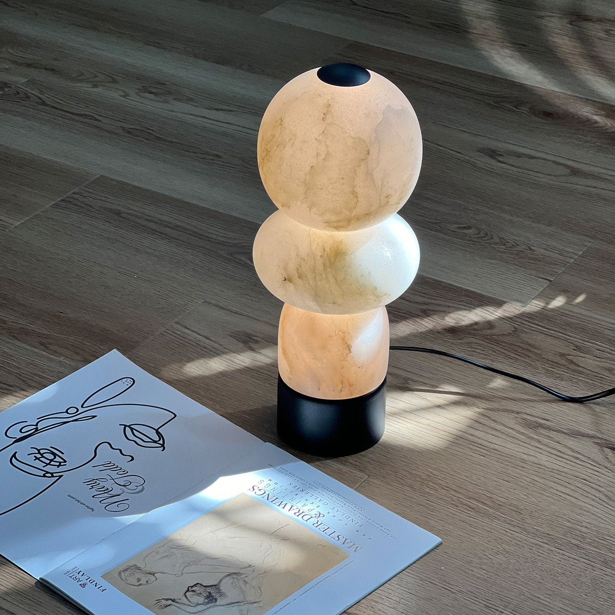 Zinnia Stacked Orb Table Lamp