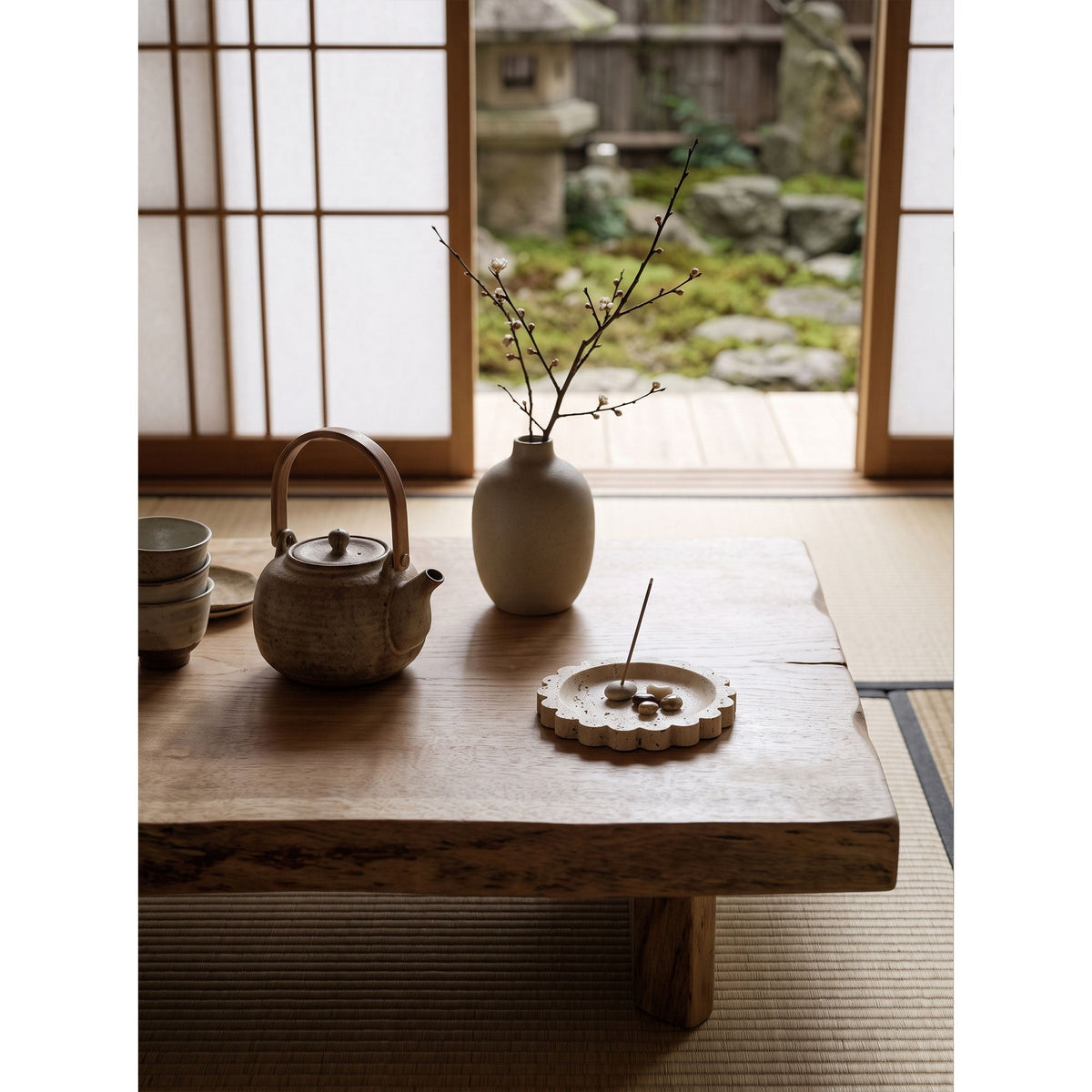 Zion Scalloped Stone Tray