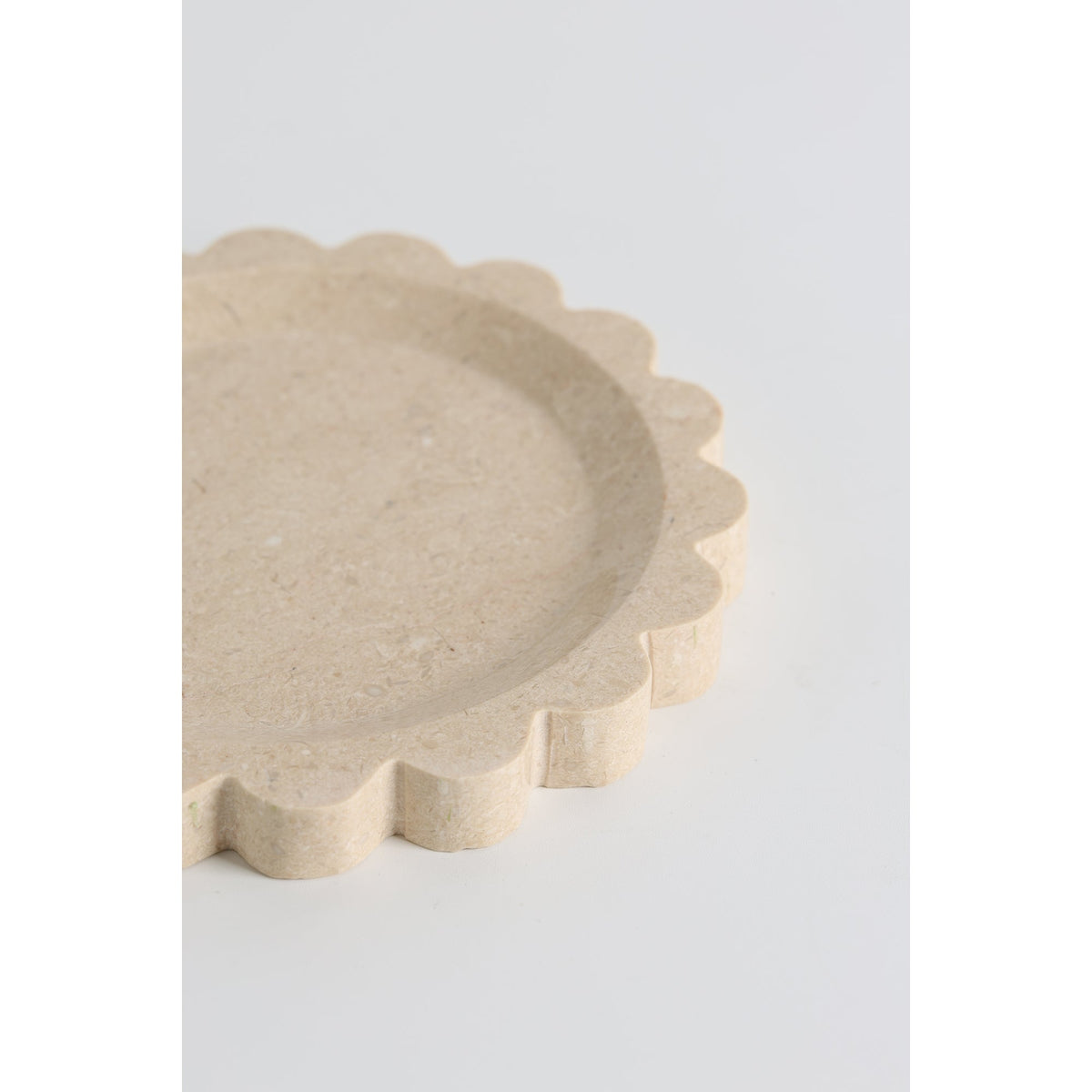 Zion Scalloped Stone Tray