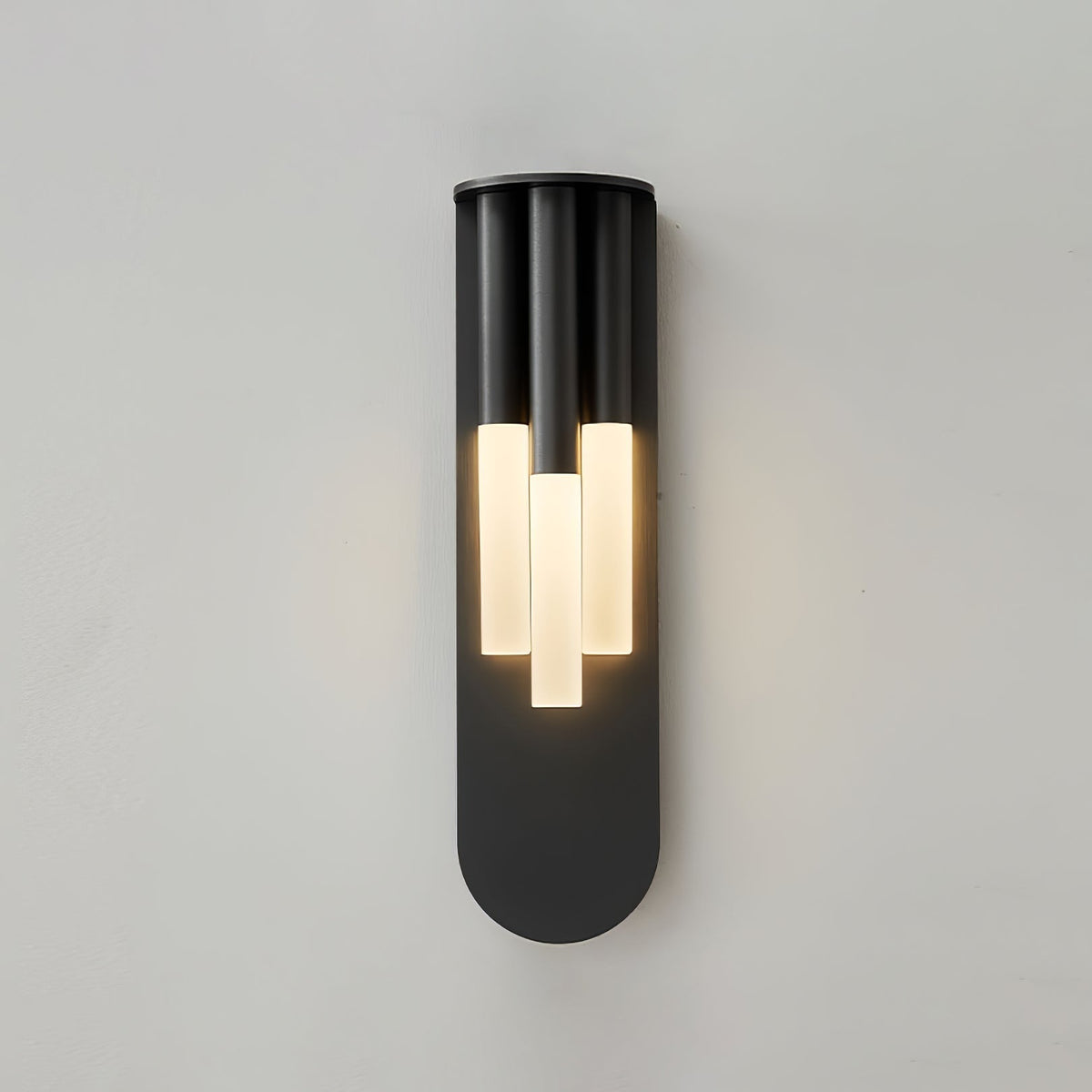 Rousseau Wall Lamp ? 4.7″ x H 16.9″ / Dia 12cm x H 43cm / Black & Warm Light / 1 Piece Wall lamp