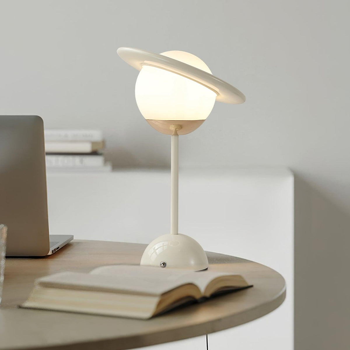 Saturn Planet Table Lamp Table lamp