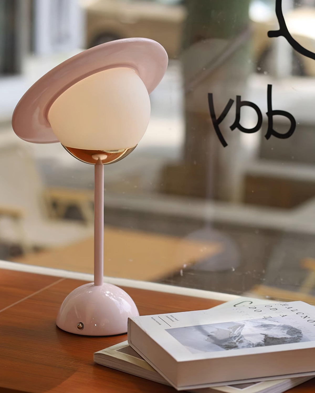 Saturn Planet Table Lamp Table lamp