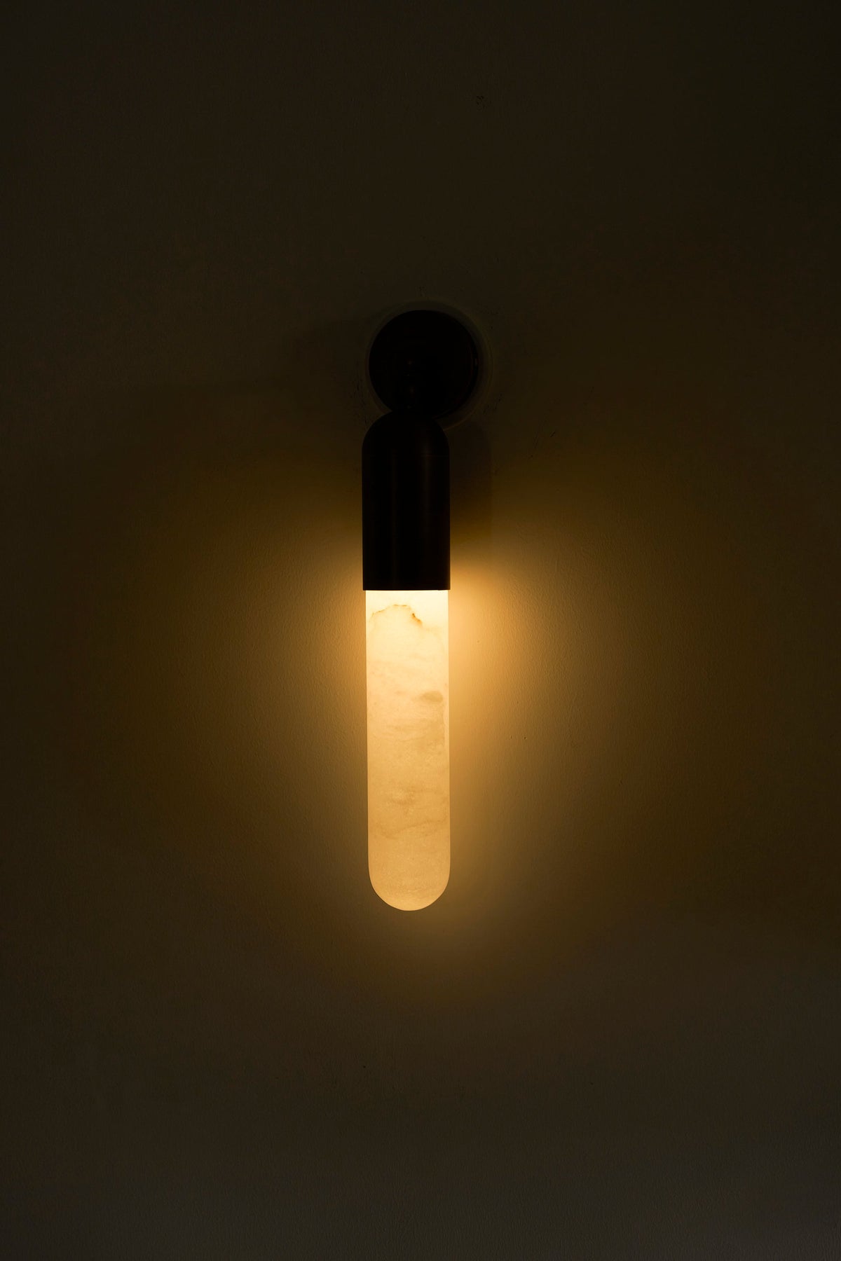 Selene Alabaster Wall Lamp