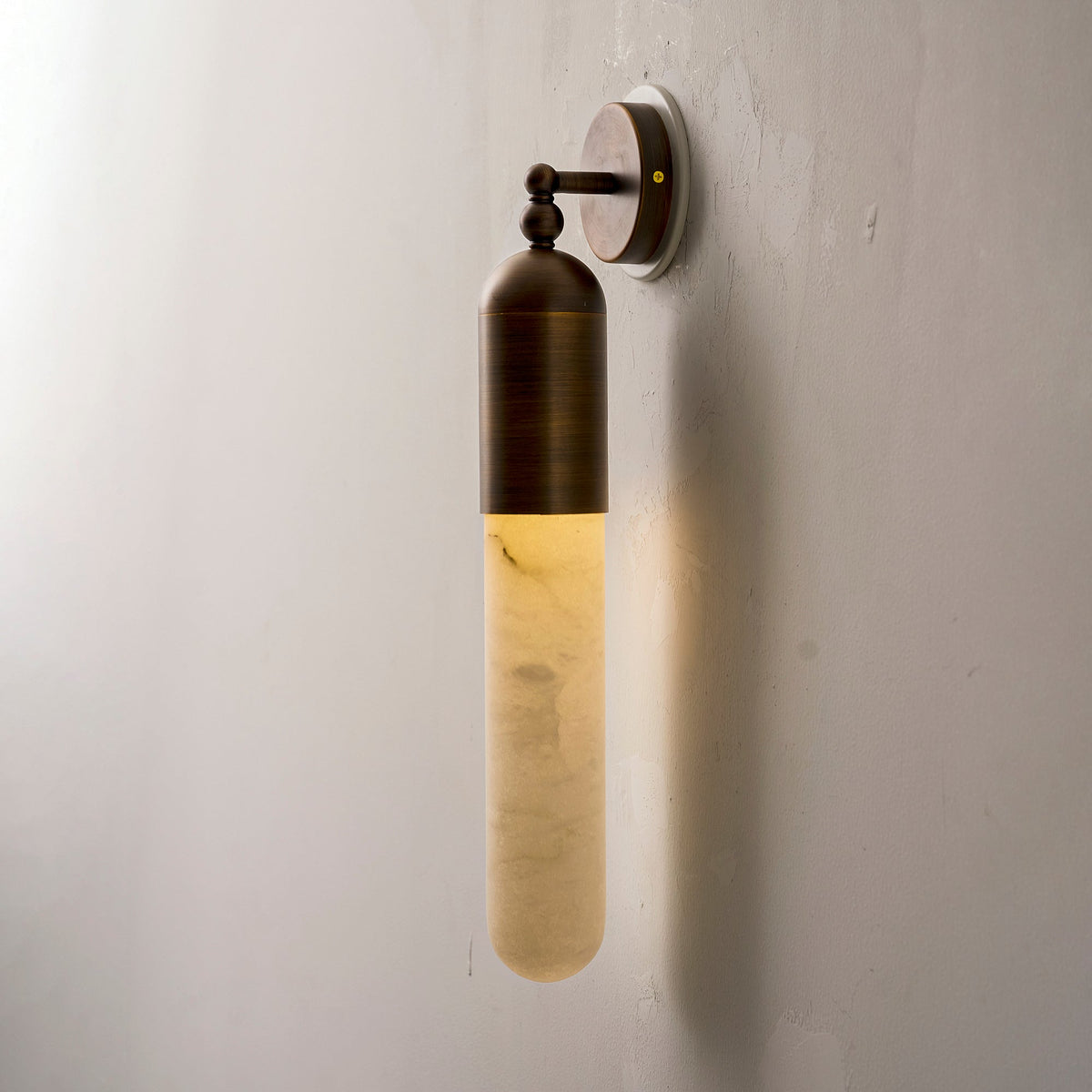 Selene Alabaster Wall Lamp