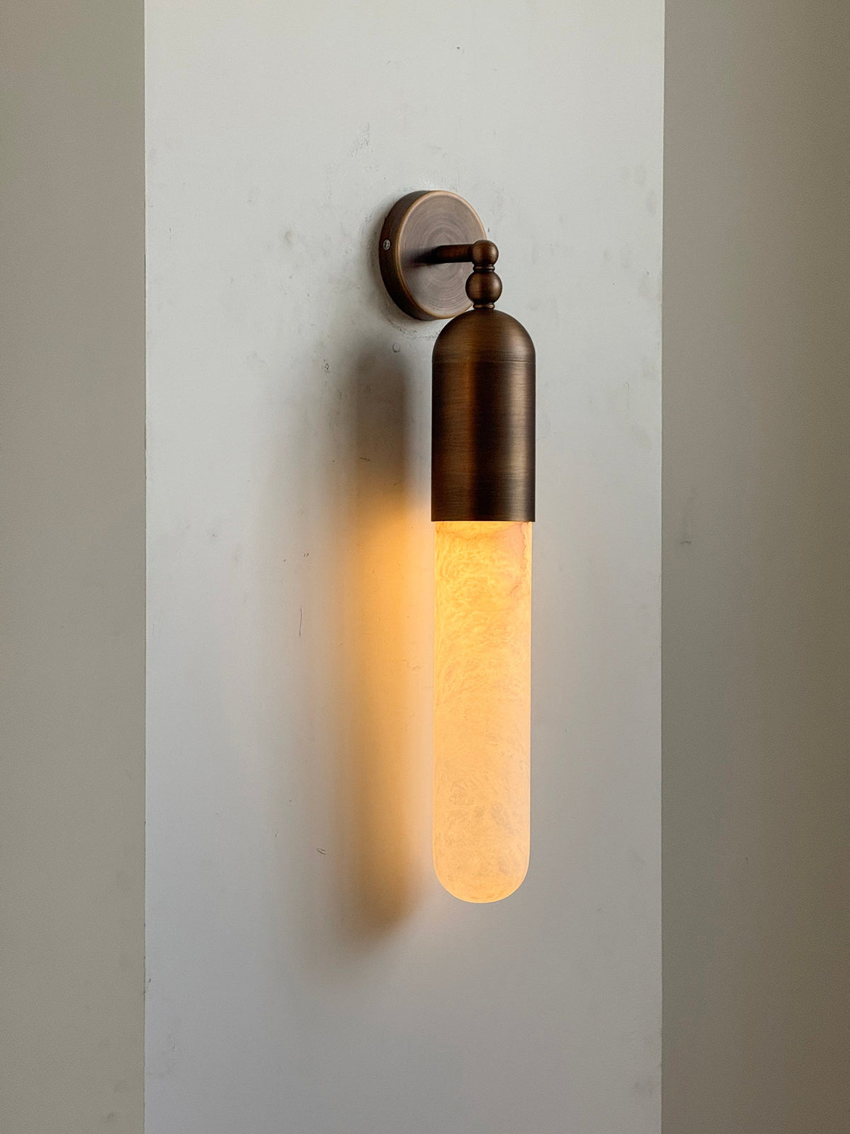 Selene Alabaster Wall Lamp