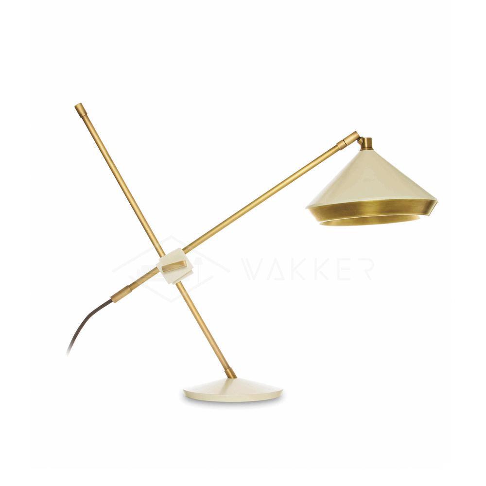 Shear Table Lamp ∅ 18.5″ x H 18.5″ / Dia 47cm x H 47cm / Copper plating & Matte White / US Plug Table lamp