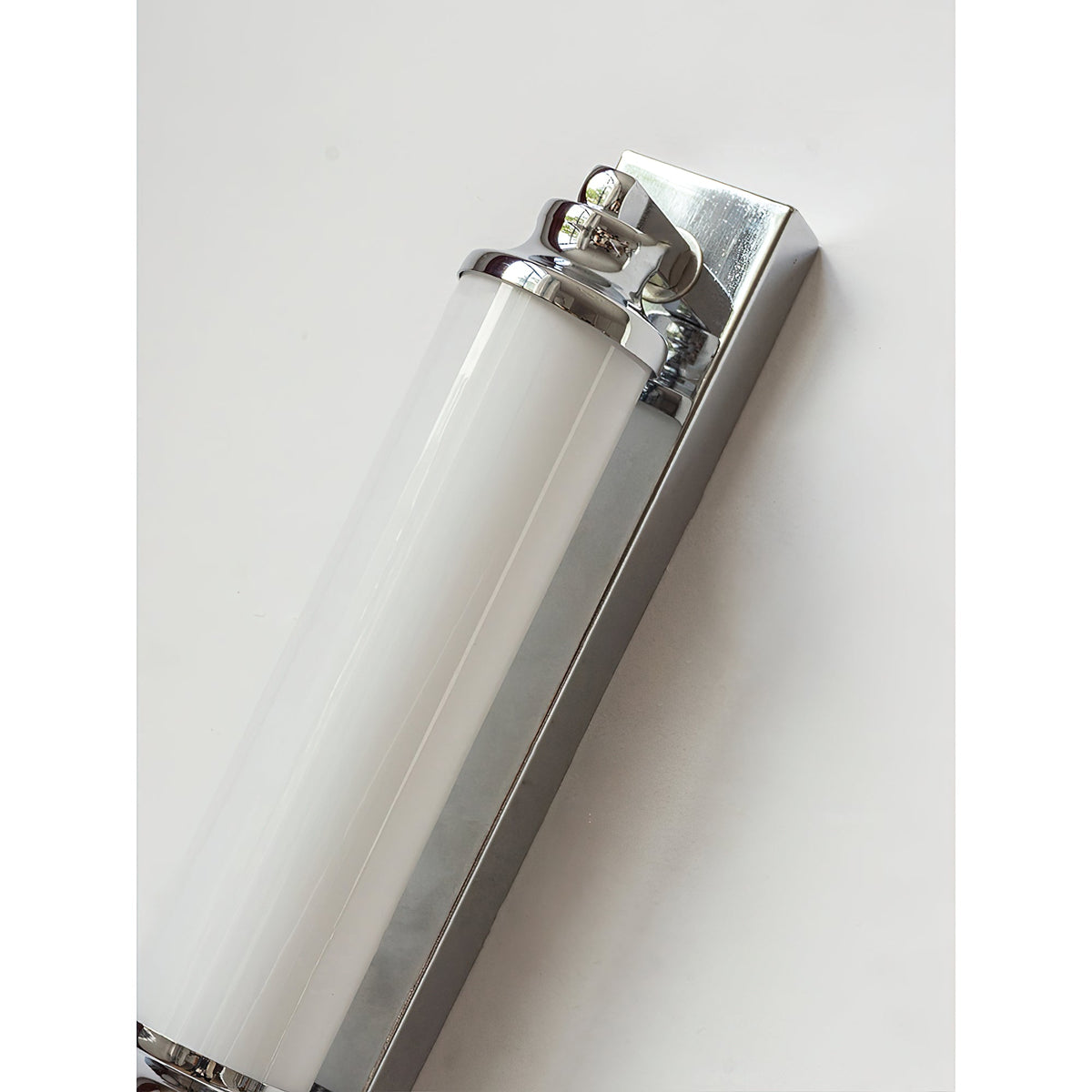 Sheridan Wall Lamp