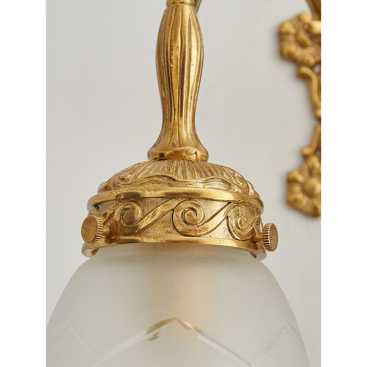 Solange Classic Wall Lamp