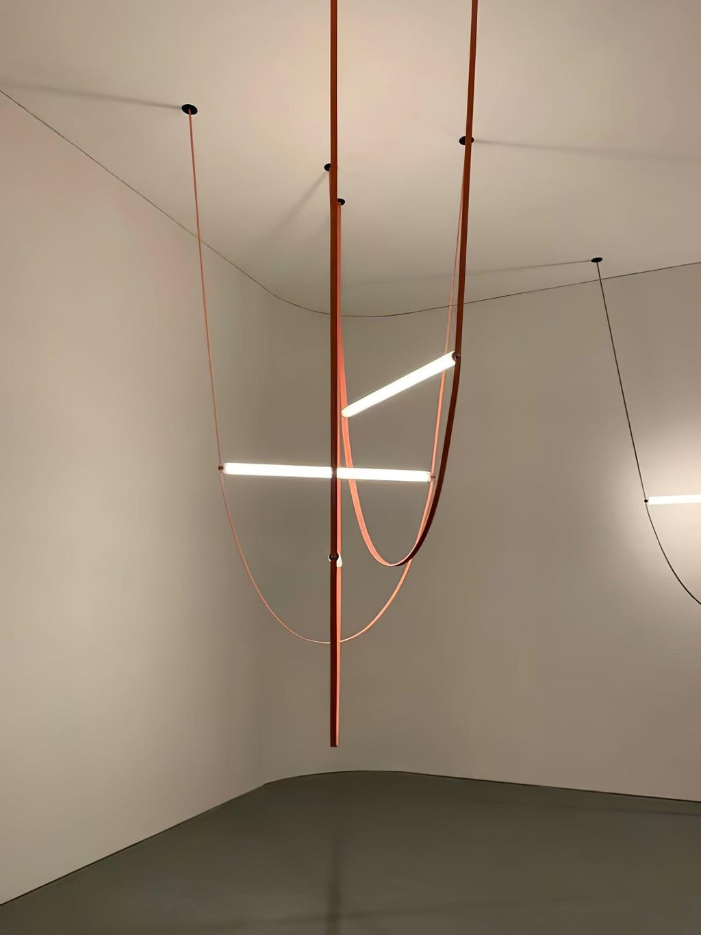 Tracer Belt Pendant Lamp Chandelier