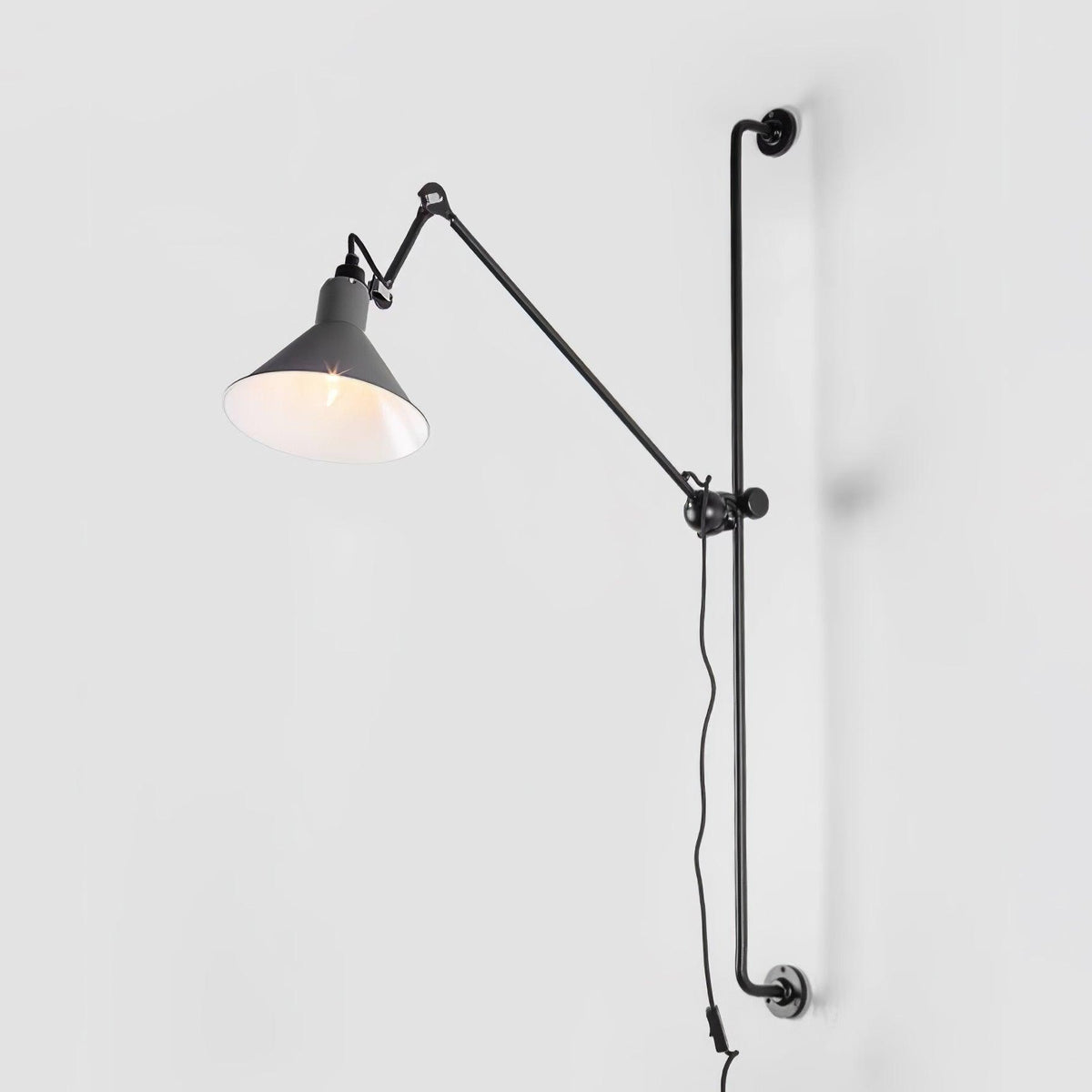 Support Frame Rocker Wall Lamp ? 8.3″ x H 46.5″ / Dia 21cm x H 118cm / Grey & Black / US Plug Wall lamp