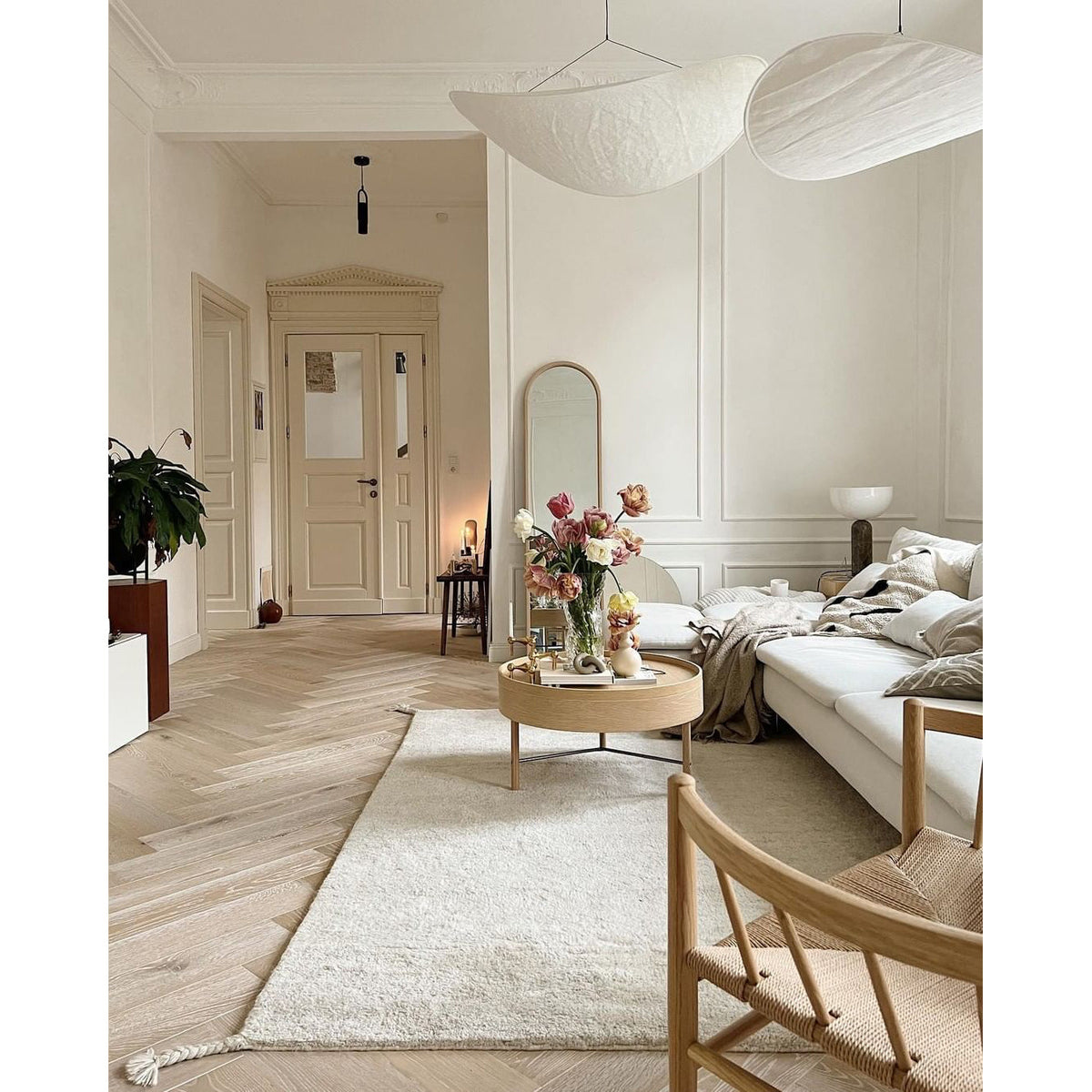 Tense Dupont Paper Pendant Lamp