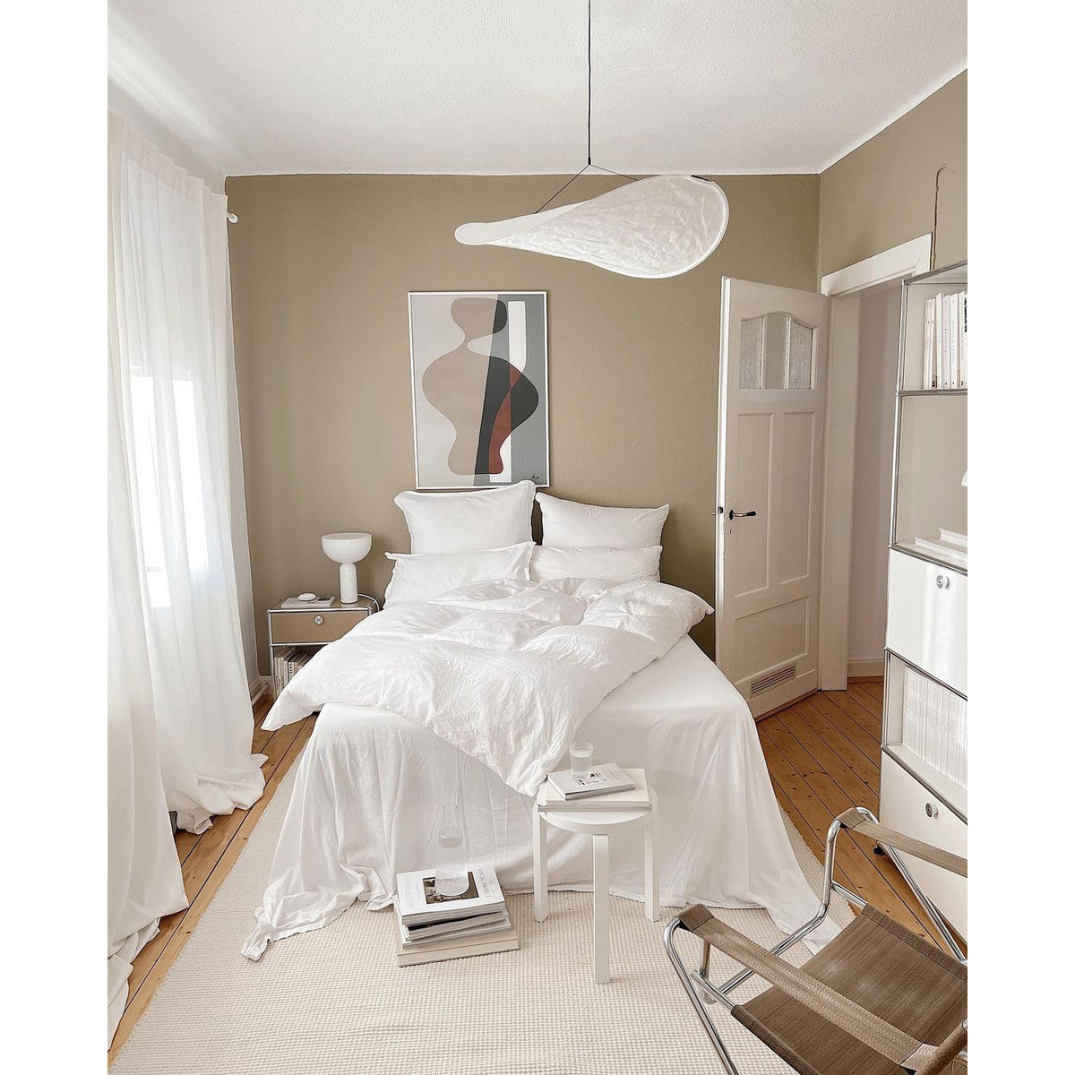 Tense Dupont Paper Pendant Lamp