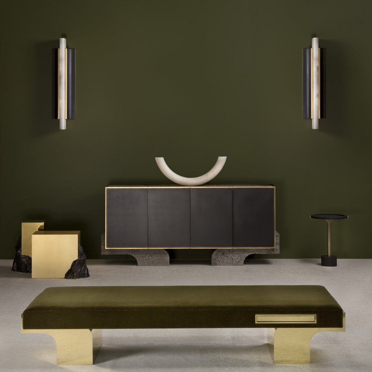 Timide Alabaster Wall Lamp