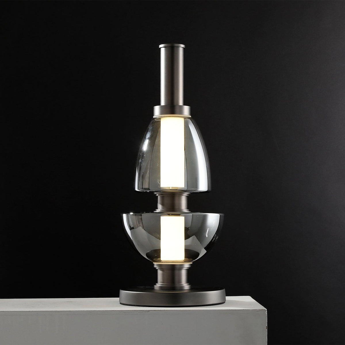 Symbol Table Light ∅ 7.9″ x H 19.7″ / Dia 20cm x H 50cm / Black + Smoke Gray / US plug Table lamp