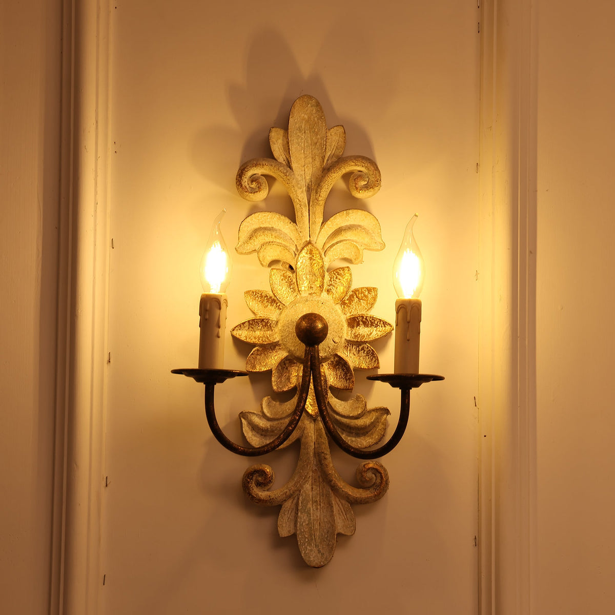 Trianon Glit Sconce