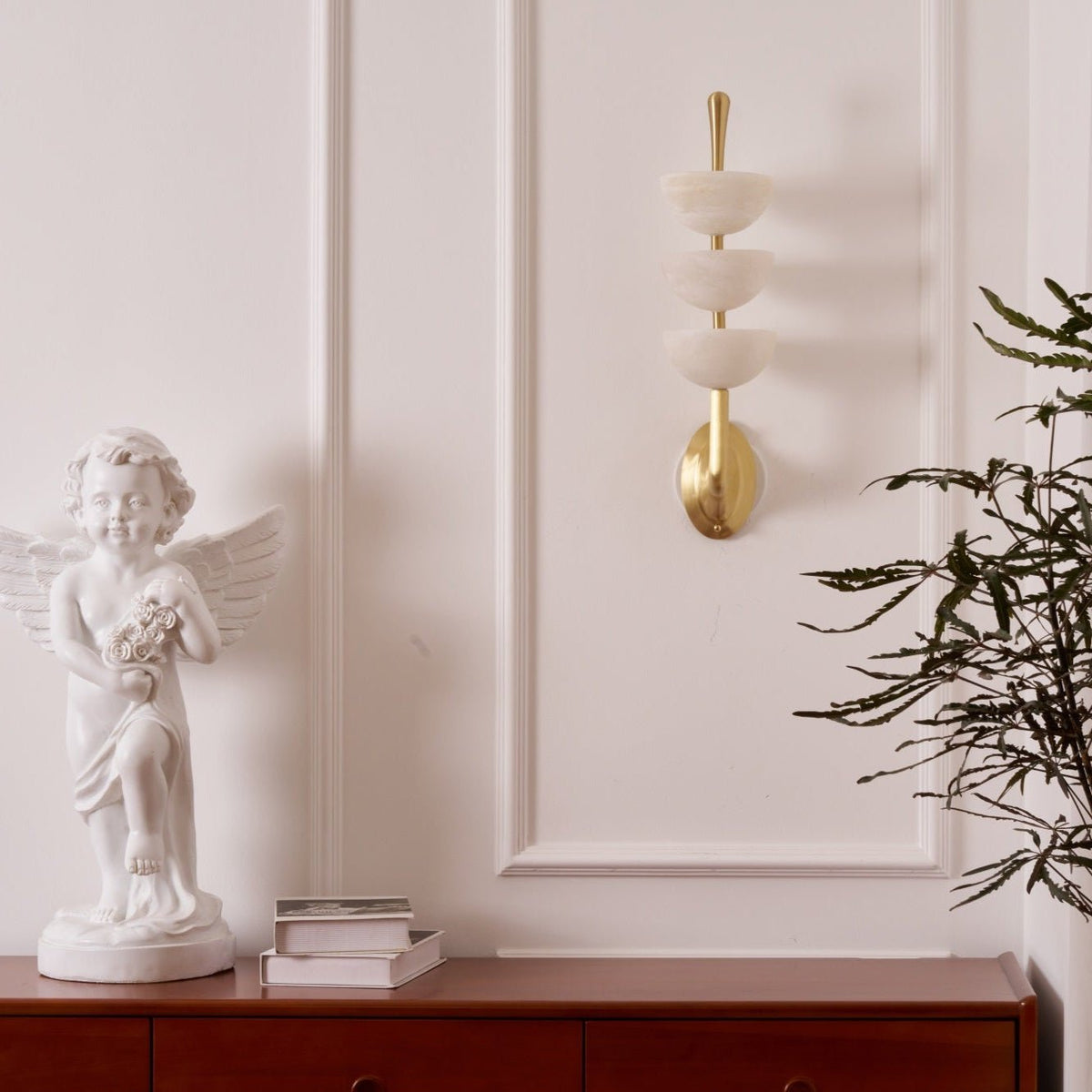 Triple Alabaster Wall Sconce 1001 Wall lamp