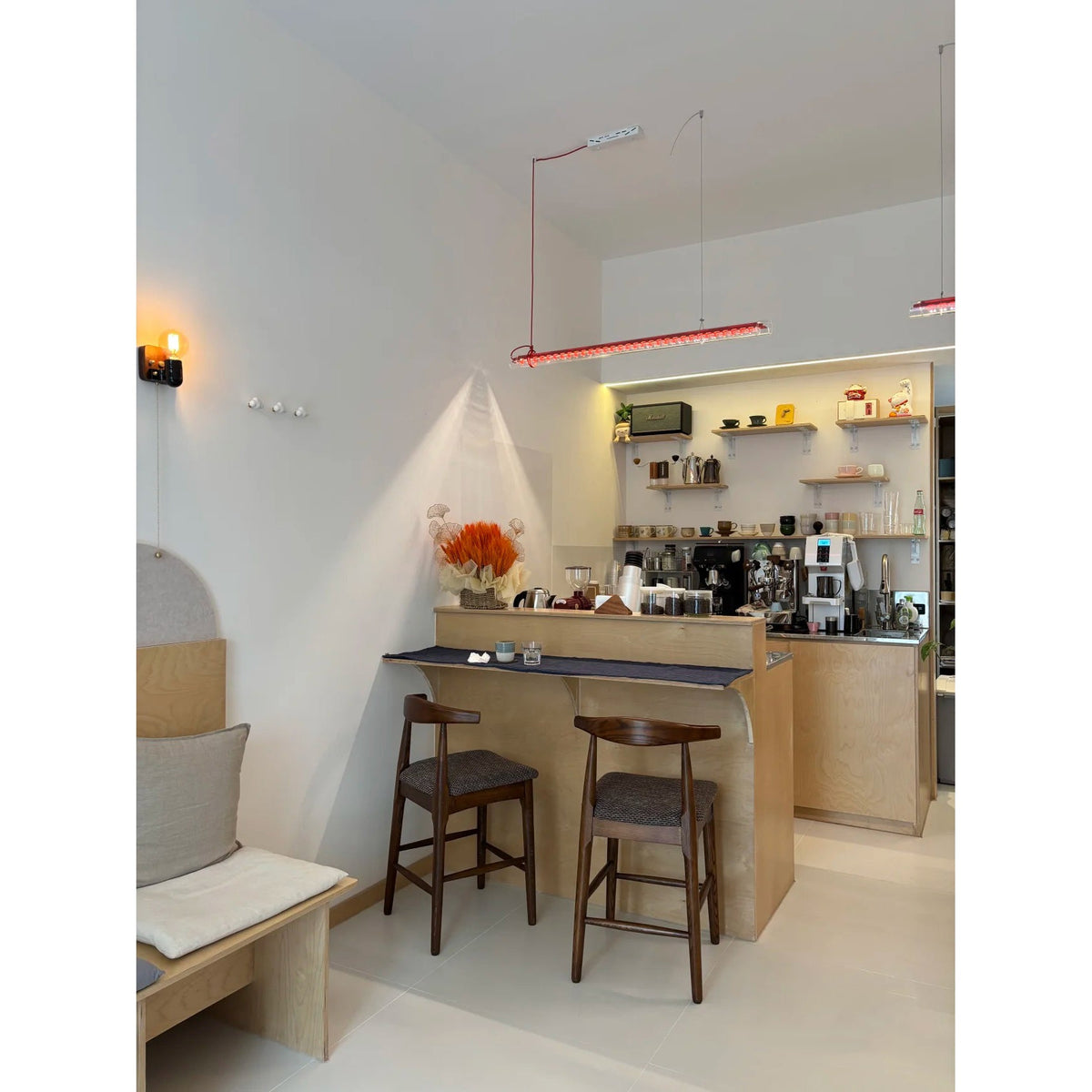 Tubular Linear LED Pendant Lamp