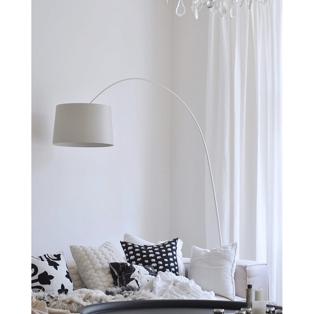 Willow Arc Floor Lamp