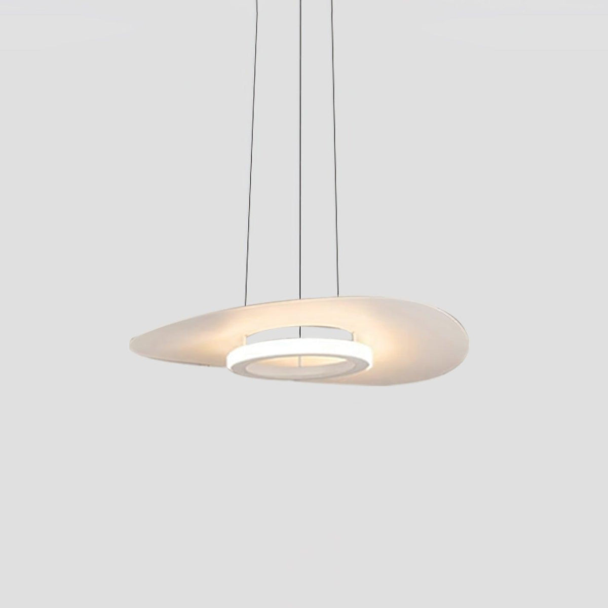 UFO LED Pendant Lamp ? 19.7″ x H 59.1″ / Dia 40cm x H 150cm / White / Warm Light Pendant light