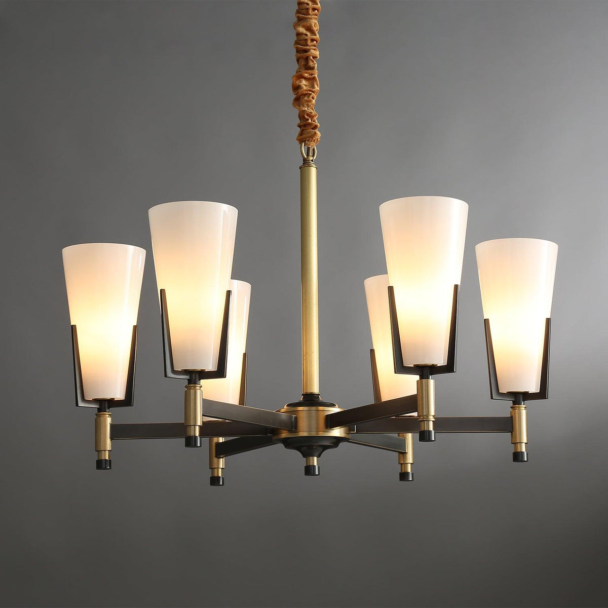 Upton Chandelier 6 heads Φ 25.6″ x H 18.1″ / Dia 65cm x H 46cm / Black + White Chandelier