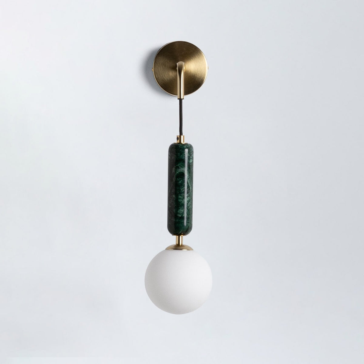 Valenes Wall Lamp