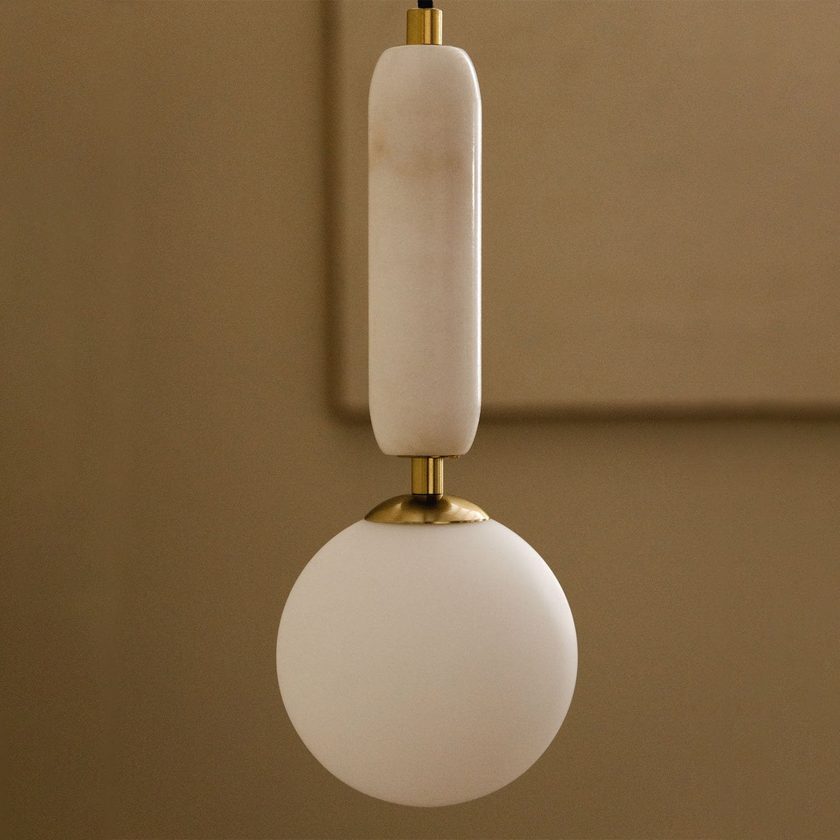 Valenes Wall Lamp