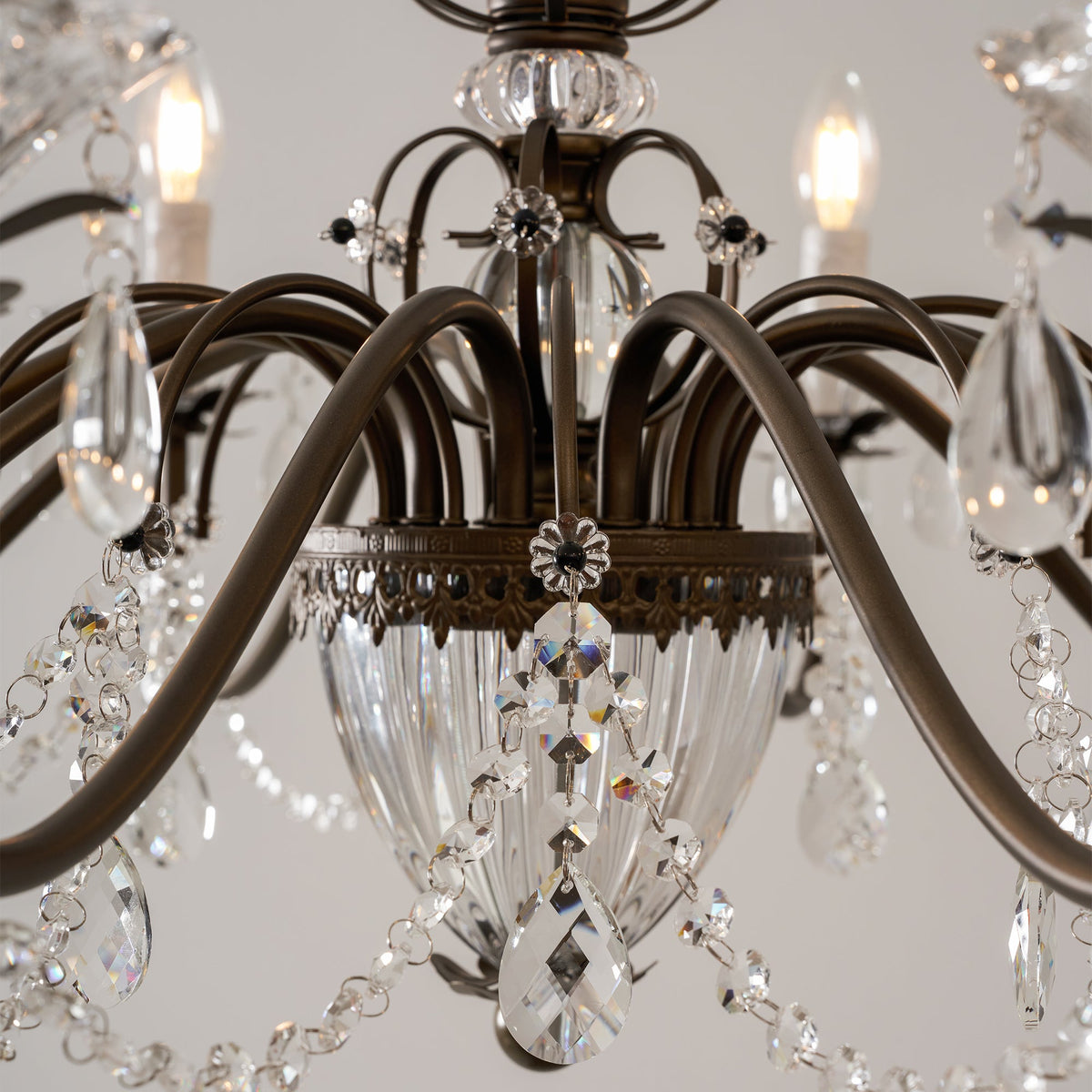 Venatici Crystal Chandelier