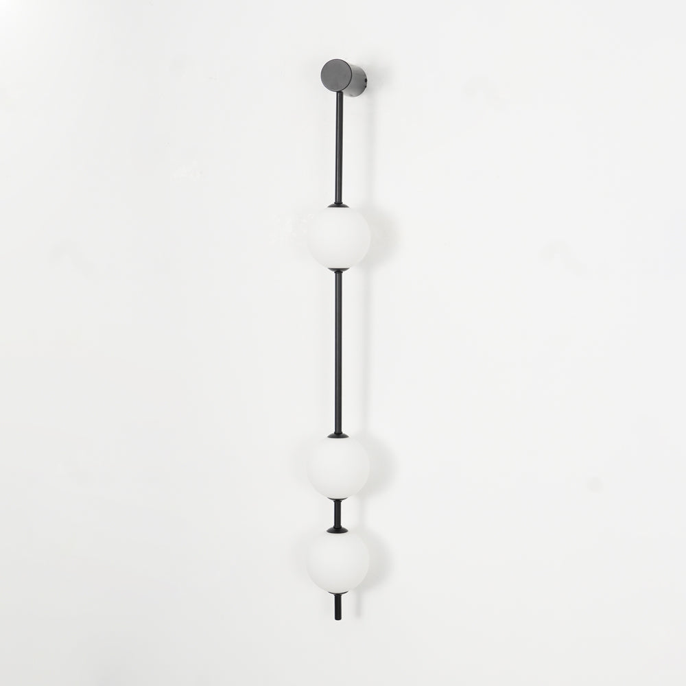 Vertical Balls Wall Lamp 3 Lamps: ? 4.7″ x H 40.6″ / Dia 12cm x H 103cm / Black & Plastic Ball / Warm White Wall lamp