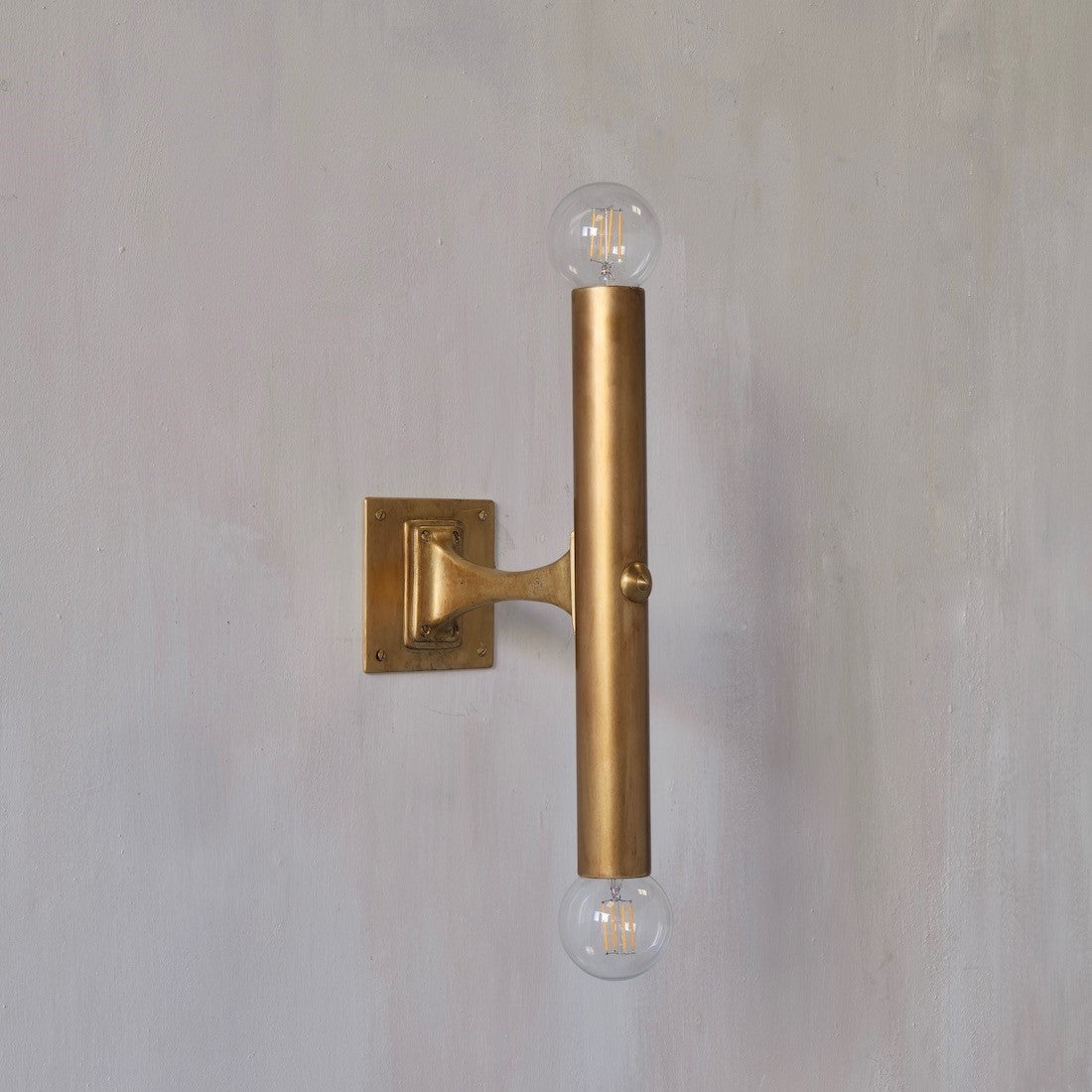 Vesper Wall Lamp
