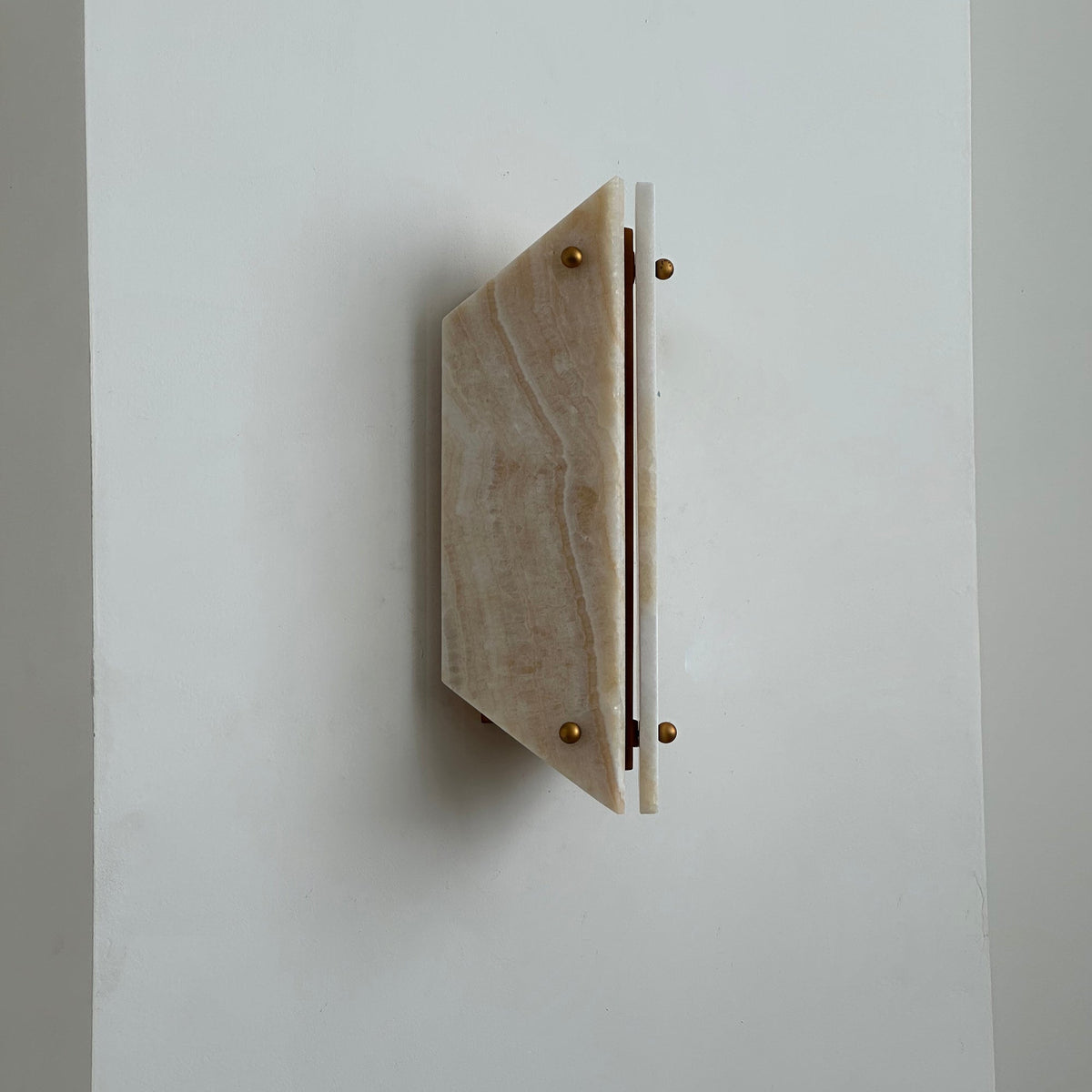 Vivien Stone Wall Lamp