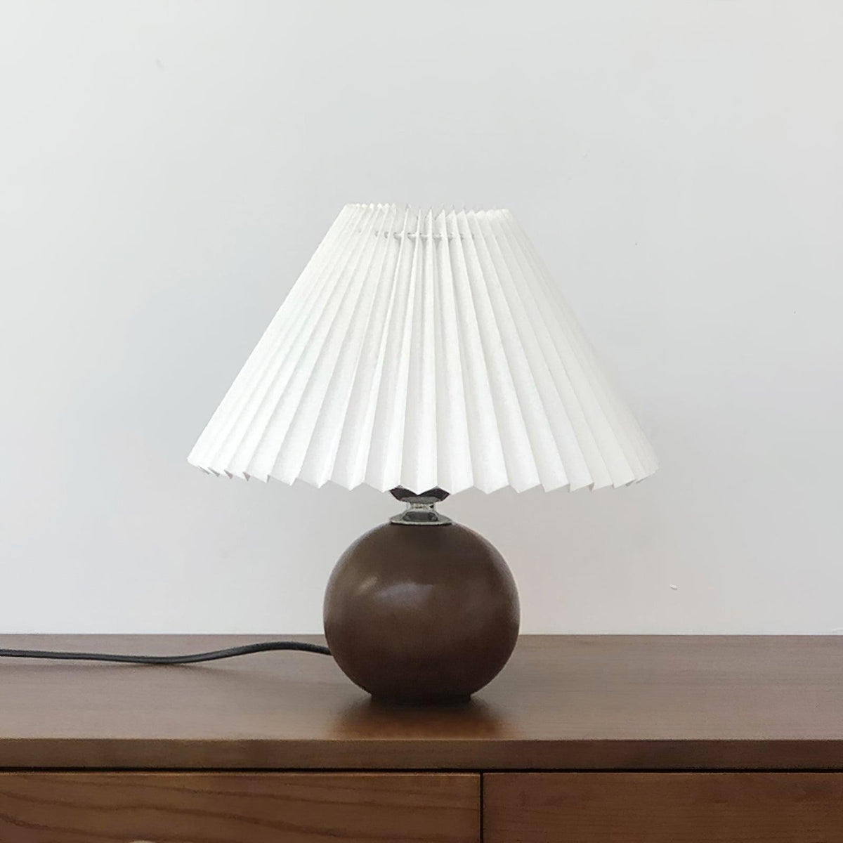 Wooden Pleated Table Lamp ? 11″ x H 11.8″ / Dia 28cm x H 30cm / Walnut + White / US Plug Table lamp