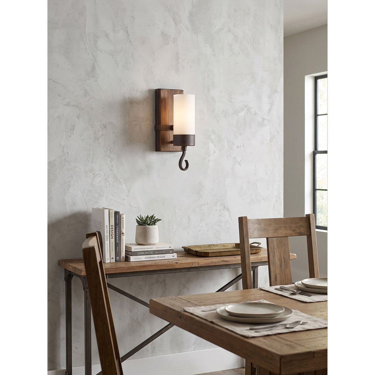 Cabot Wall Lamp