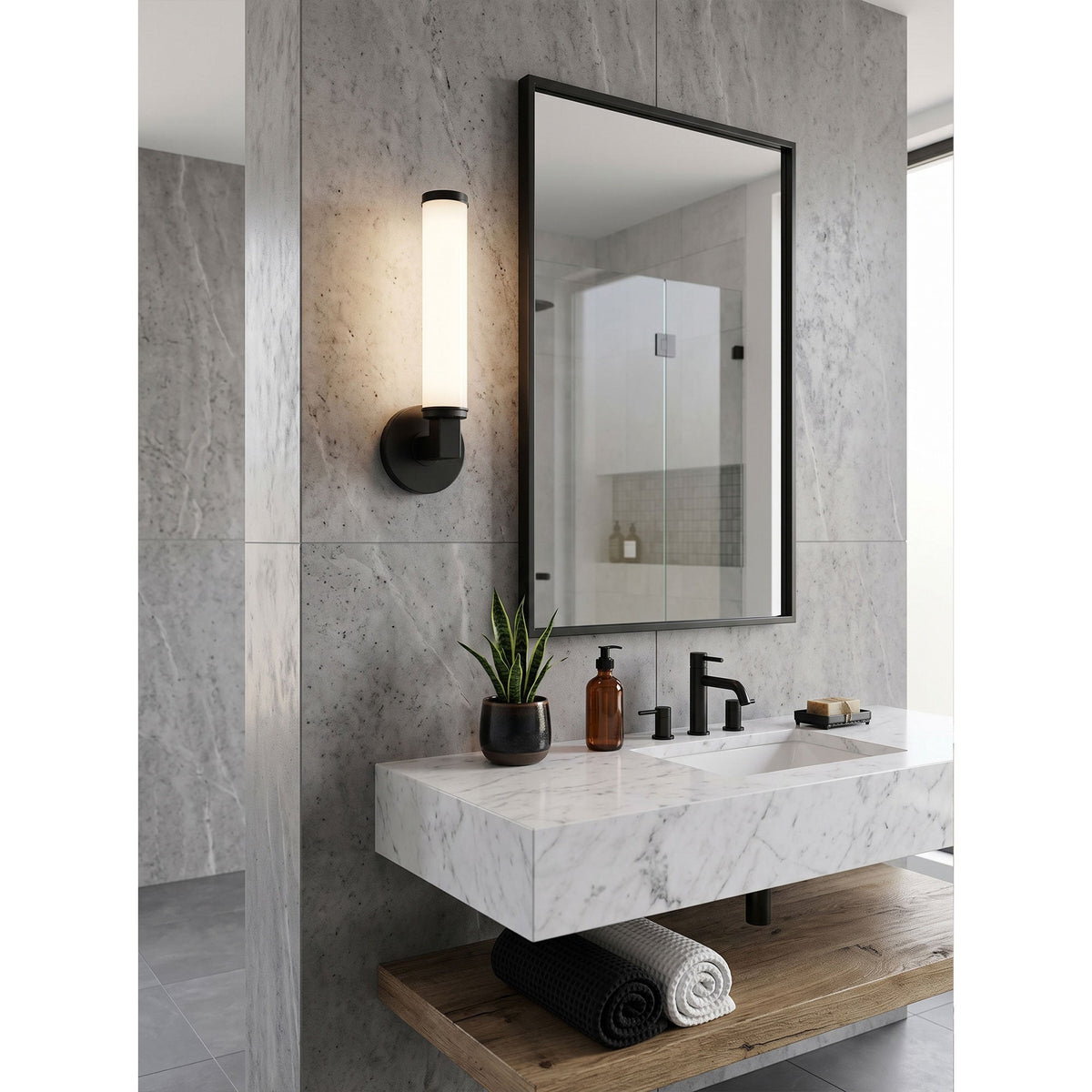 Cromwell Glass Wall Lamp