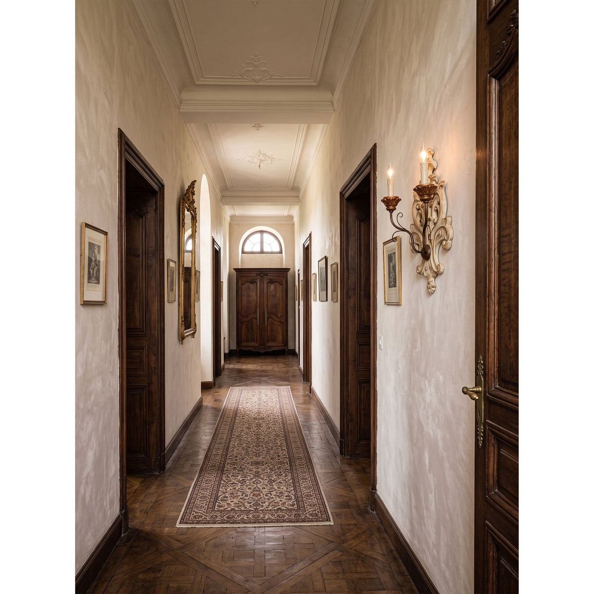 Florentine Wood Wall Lamp