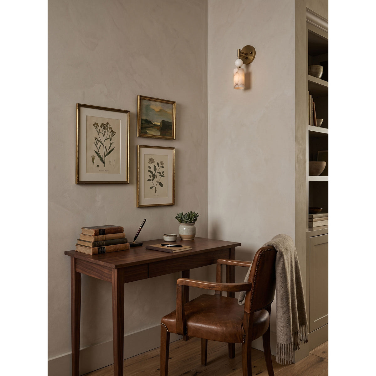 Kingston Marble Wall Lamp