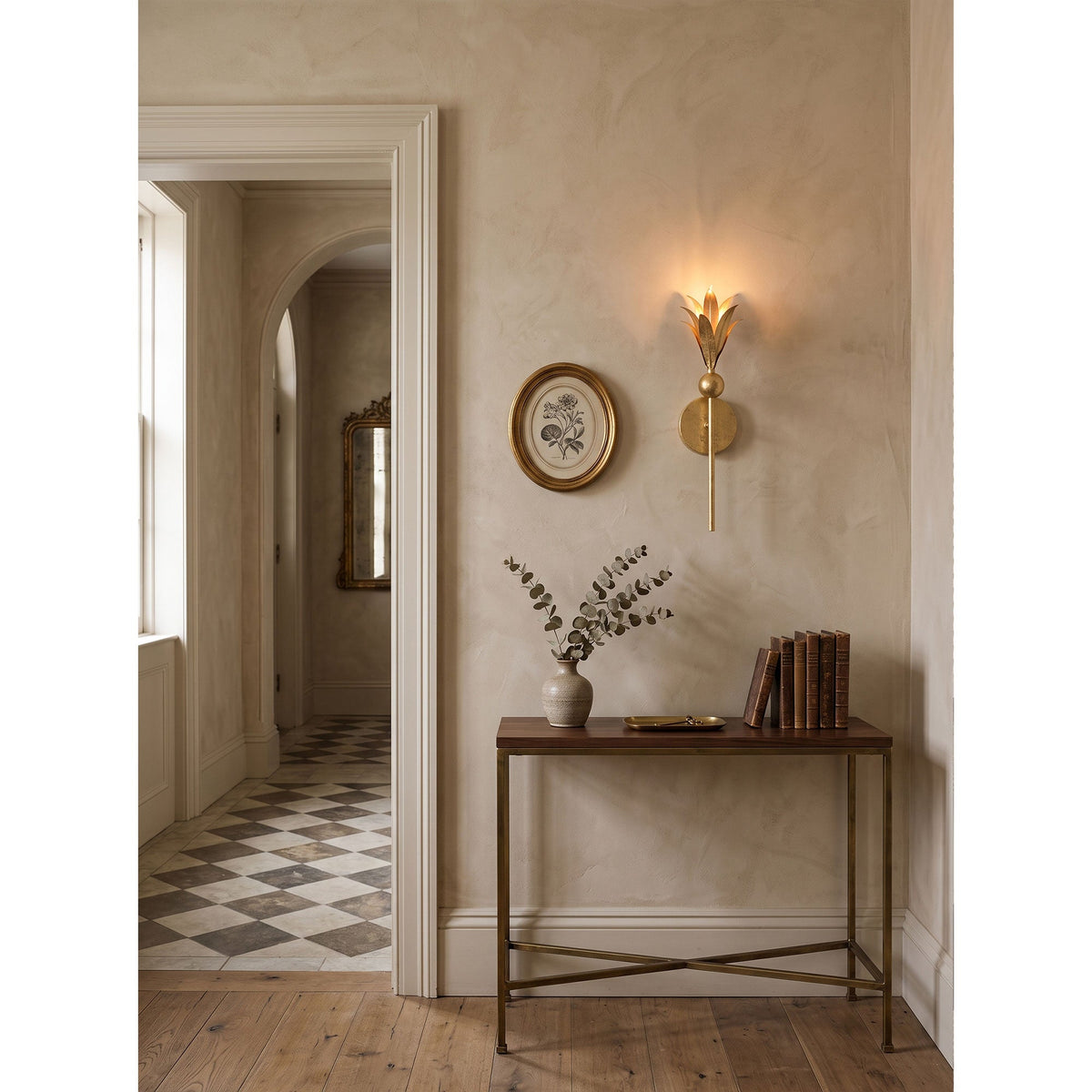 Paloma Wall Lamp